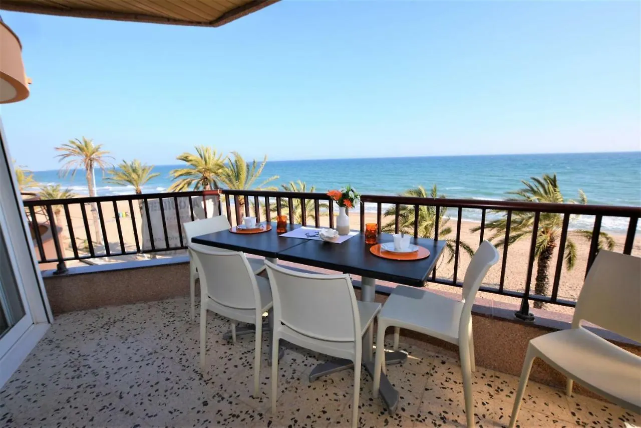 Villaservice - Leonor Calafell